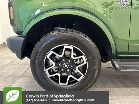 New 2025 Ford Bronco Outer Banks image 54