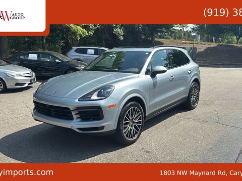 Used 2020 Porsche Cayenne AWD/4WD image 1