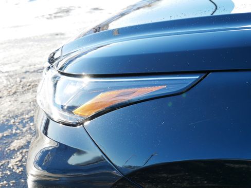 Certified 2026 Toyota Highlander XLE image 16