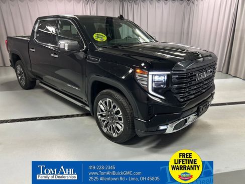 Used 2023 GMC Sierra 1500 Denali Ultimate image 1