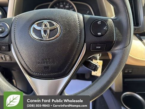 Used 2014 Toyota RAV4 XLE AWD/4WD image 16
