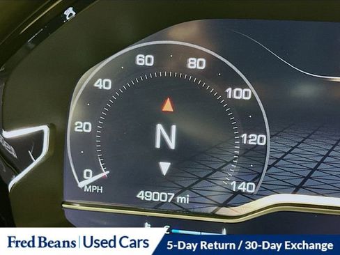 Used 2022 GMC Yukon XL Denali image 14