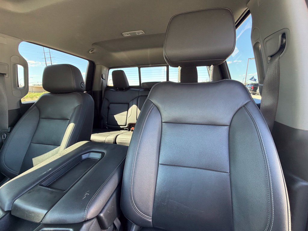 Used 2022 Chevrolet Silverado 1500 LT AWD/4WD image 11