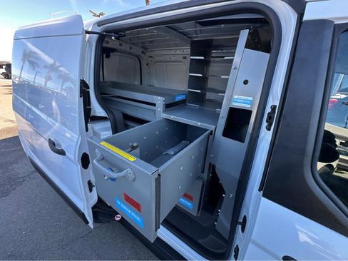 Used 2020 Ford Transit Connect XL image 10