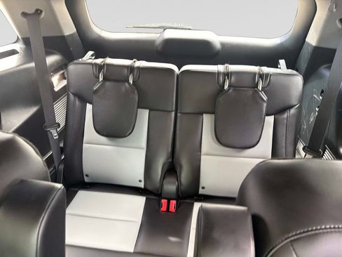 Used 2023 Ford Explorer XLT w/ Equipment Group 202A AWD/4WD image 16