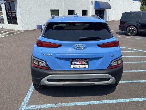 Used 2022 Hyundai Kona SEL w/ Cargo Package AWD/4WD image 4