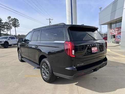 Certified 2025 Ford Expedition Max Active image 2