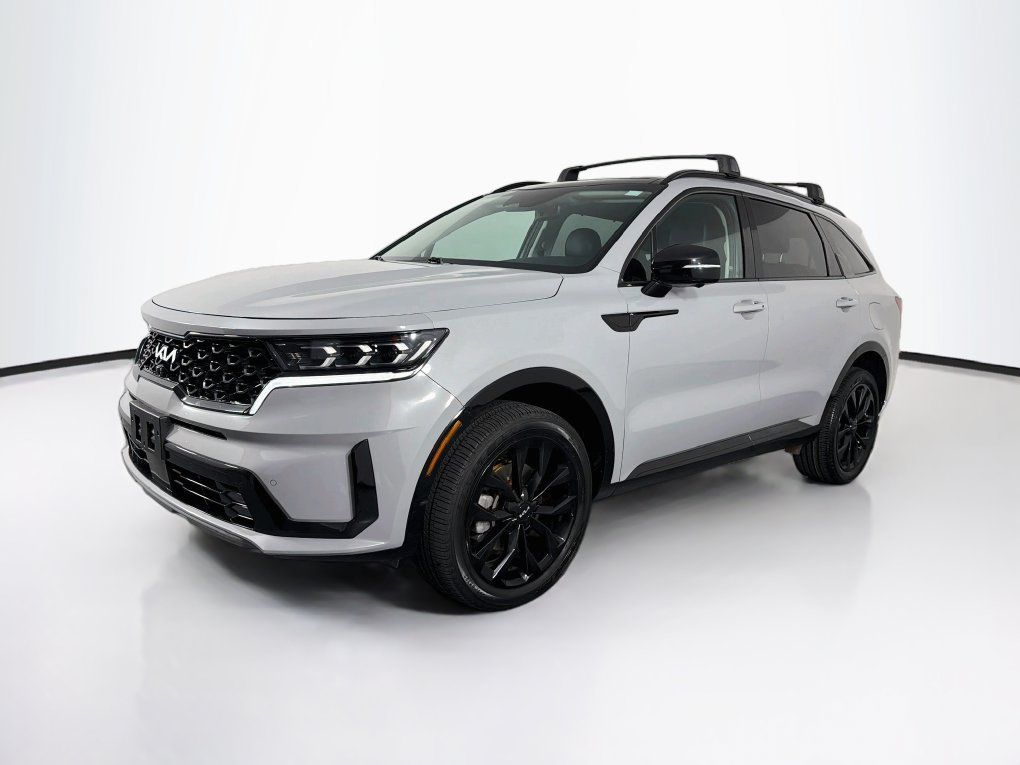 Used 2023 Kia Sorento SX AWD/4WD image 3