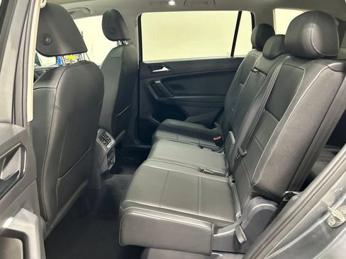Used 2018 Volkswagen Tiguan S FWD image 27