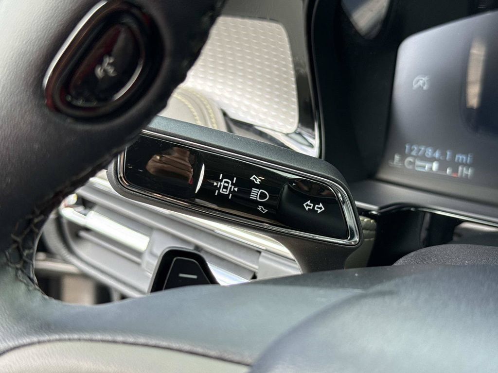 Used 2023 Lincoln Corsair FWD image 36