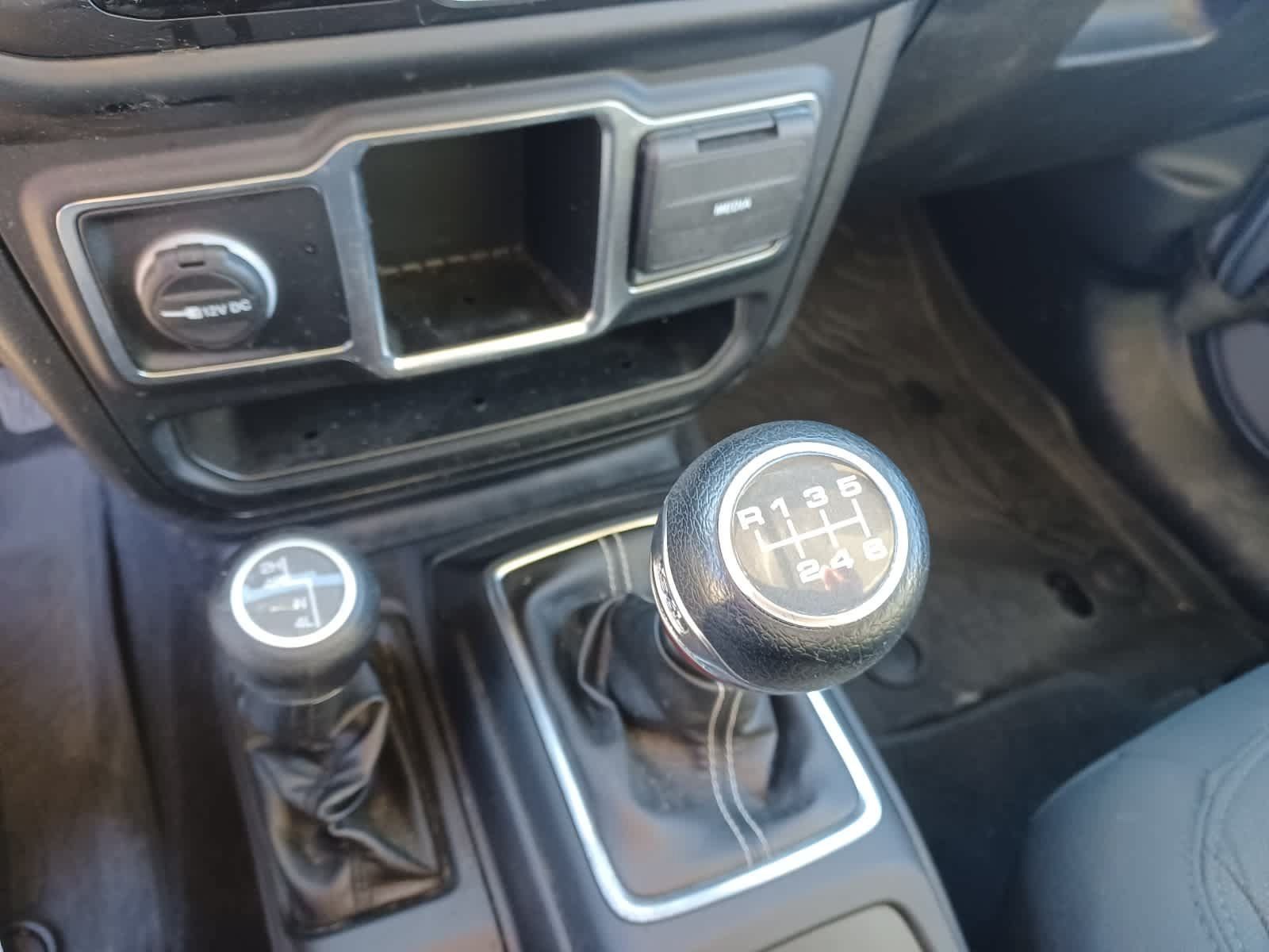 Used 2020 Jeep Wrangler Unlimited Sport AWD/4WD image 12