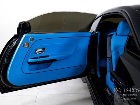 Used 2025 Rolls-Royce Spectre Black Badge w/ Spectre Enhancement Package image 22