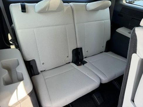 New 2025 Hyundai Santa Fe SE image 5