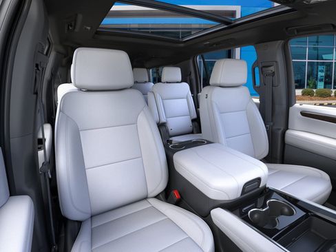 New 2026 Chevrolet Suburban Premier w/ Sun And Tow Package image 57