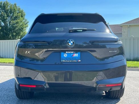 Used 2024 BMW iX xDrive50 w/ Sport Package AWD/4WD image 6