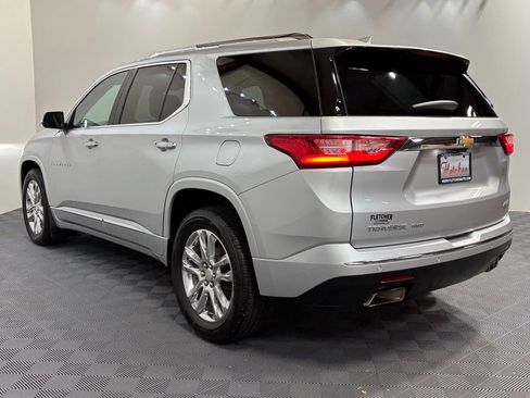 Used 2018 Chevrolet Traverse High Country AWD/4WD image 4