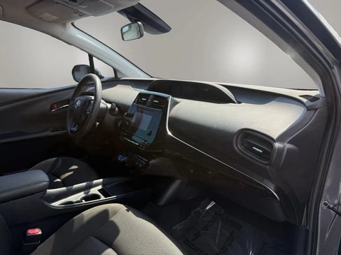 Used 2019 Toyota Prius LE w/ Carpet Mat Package FWD image 37