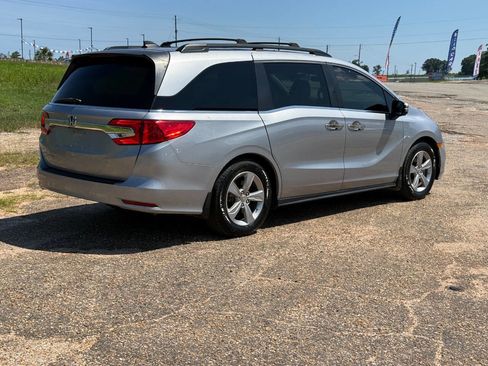 Used 2018 Honda Odyssey EX-L image 5