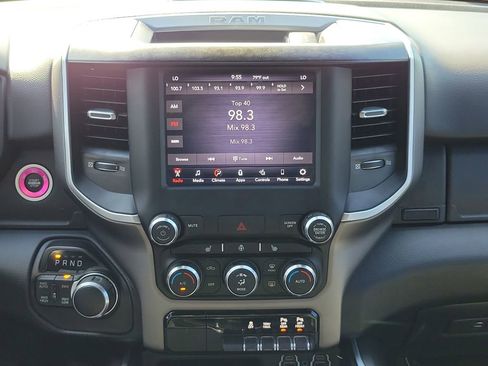 Used 2020 RAM 1500 Big Horn AWD/4WD image 16