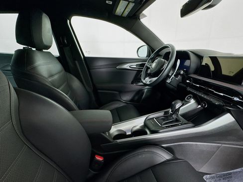 Used 2024 Dodge Hornet R/T Plus w/ Tech Pack Plus w/o Parking image 28