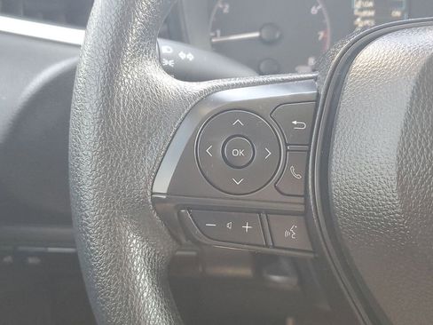 Certified 2024 Toyota Corolla LE image 32