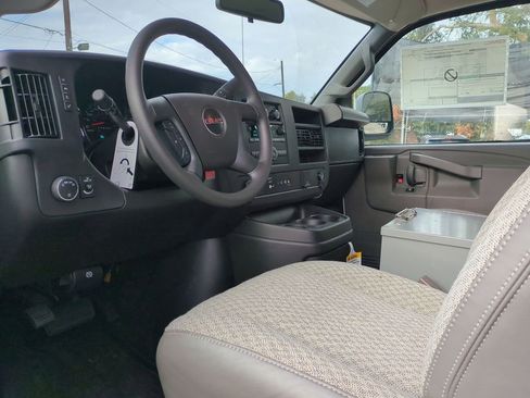 New 2025 GMC Savana 2500 w/ Driver Convenience Package image 12