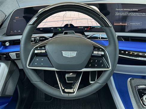 New 2025 Cadillac Optiq Luxury 1 image 16