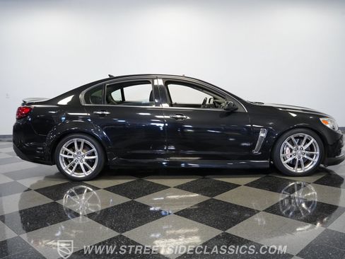 Used 2014 Chevrolet SS RWD image 15