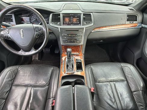 Used 2014 Lincoln MKS AWD w/ Equipment Group 101A image 17