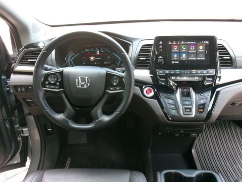 Used 2023 Honda Odyssey Touring image 40