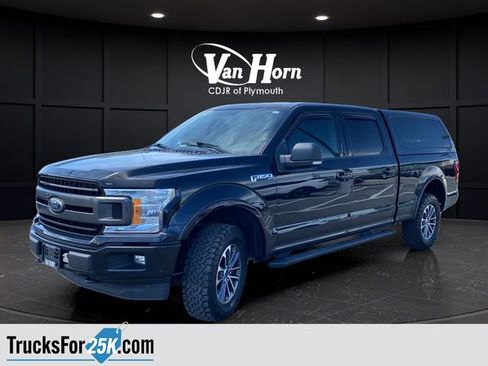Used 2018 Ford F150 XLT w/ Equipment Group 302A Luxury AWD/4WD image 4