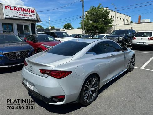 Used 2019 INFINITI Q60 3.0t Luxe w/ Essential Package AWD/4WD image 5