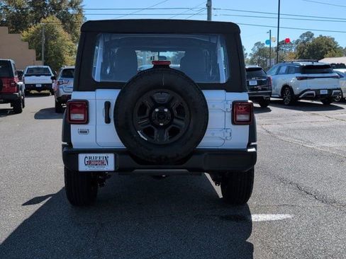 New 2026 Jeep Wrangler Unlimited Sport AWD/4WD image 8