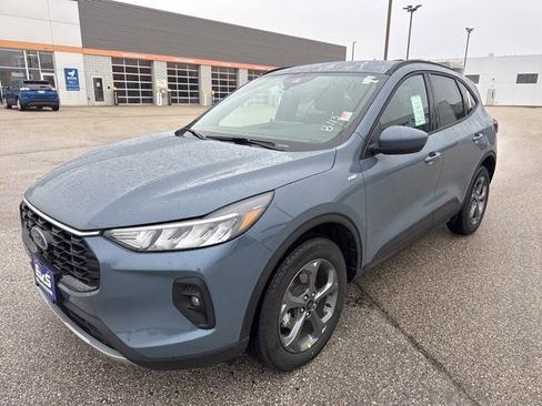 New 2026 Ford Escape ST-Line Select w/ Equipment Group 401A image 7