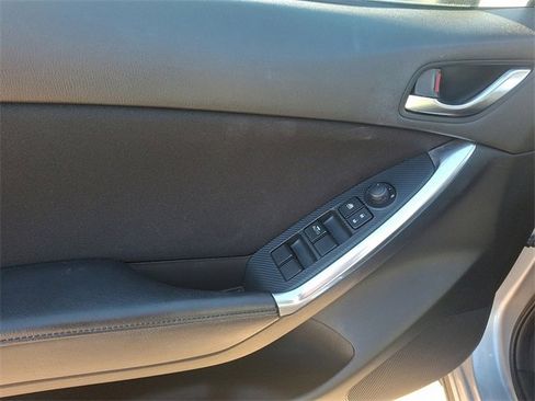 Used 2016 MAZDA CX-5 Touring image 12