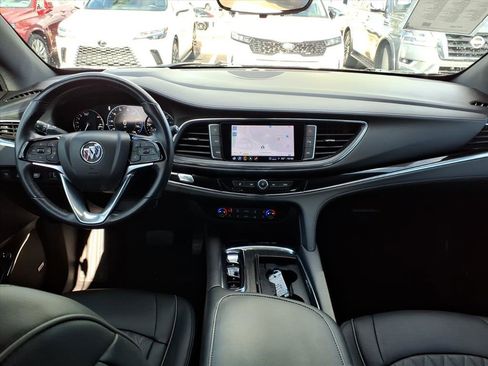 Used 2024 Buick Enclave Avenir w/ Avenir Technology Package image 17