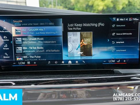 Used 2025 BMW i7 eDrive50 w/ M Sport Package image 41