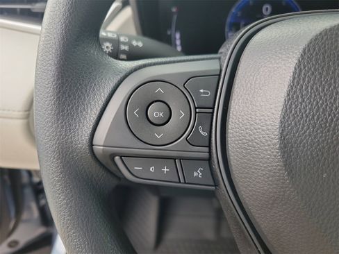 New 2026 Toyota Corolla Cross L image 18