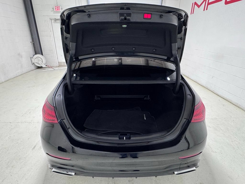 Used 2023 Mercedes-Benz C 300 4MATIC Sedan image 35
