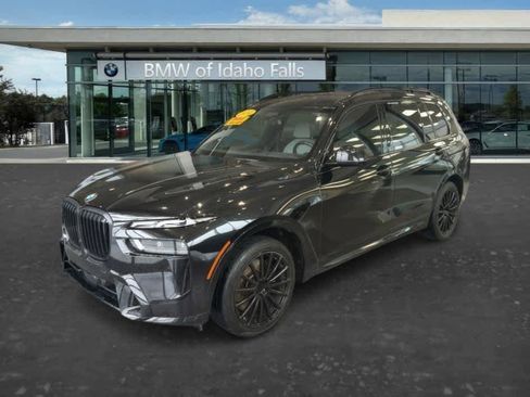 Used 2024 BMW X7 xDrive40i w/ M Sport Package AWD/4WD image 29