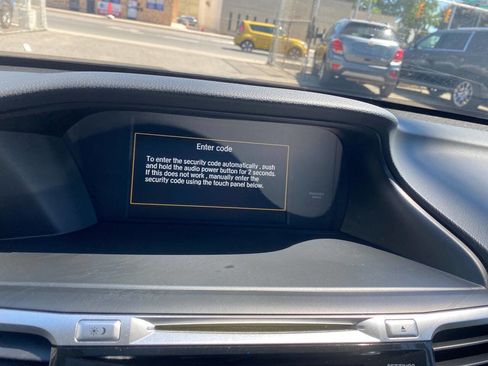 Used 2015 Honda Accord EX-L image 29