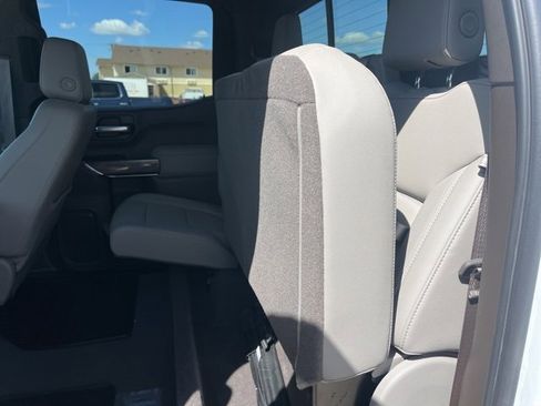 Used 2021 Chevrolet Silverado 1500 LTZ w/ LTZ Premium Package image 44