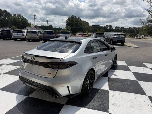 Used 2020 Toyota Corolla SE FWD image 5