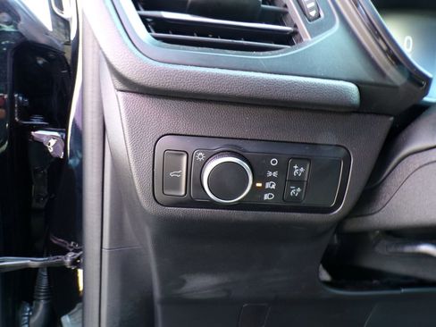 Used 2024 Ford Escape ST-Line image 13