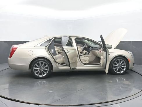 Used 2015 Cadillac XTS FWD image 54