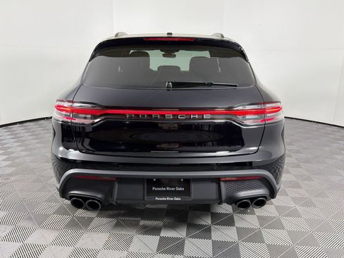 Certified 2026 Porsche Macan AWD/4WD image 10