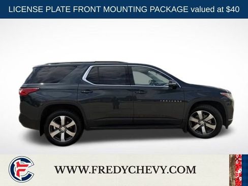Used 2019 Chevrolet Traverse LT w/ LT Premium Package AWD/4WD image 4
