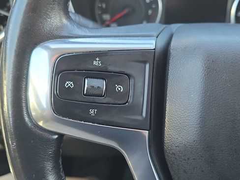 Used 2019 Chevrolet Blazer LT w/ Sound & Technology Package FWD image 19