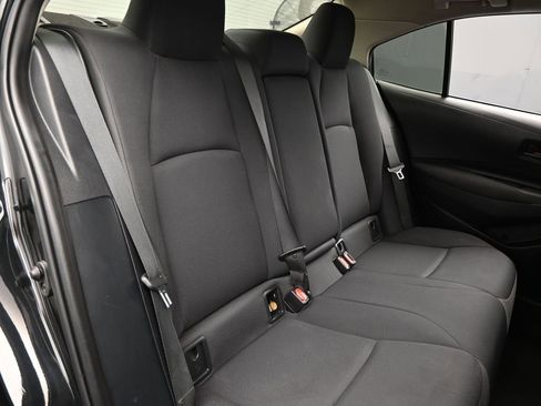 Used 2022 Toyota Corolla LE image 35