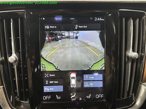 Used 2017 Volvo S90 T6 Inscription w/ Vision Package image 11